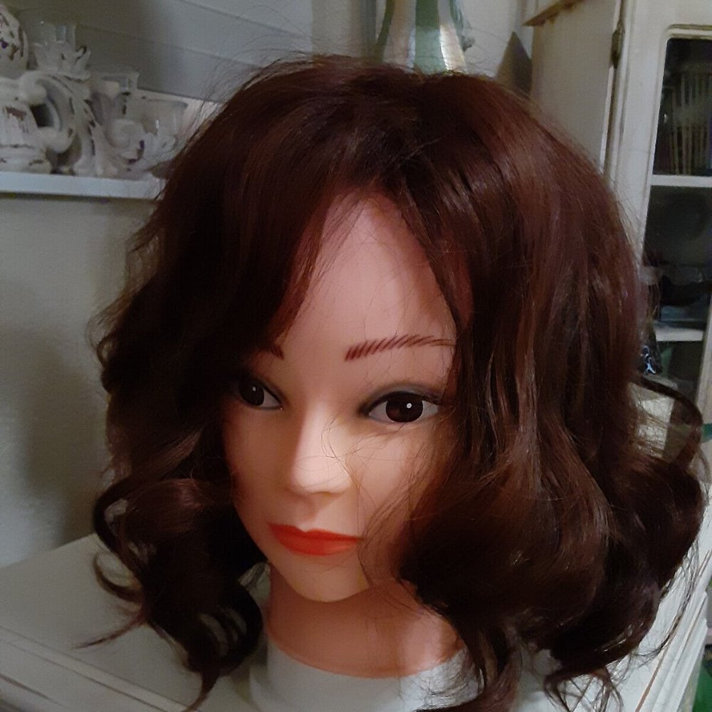 BEAUTIFUL LONG BROWN WIG WITH SOFT CURLS.......BASIC CAP SIZE AVERAGE. UNBRANDED